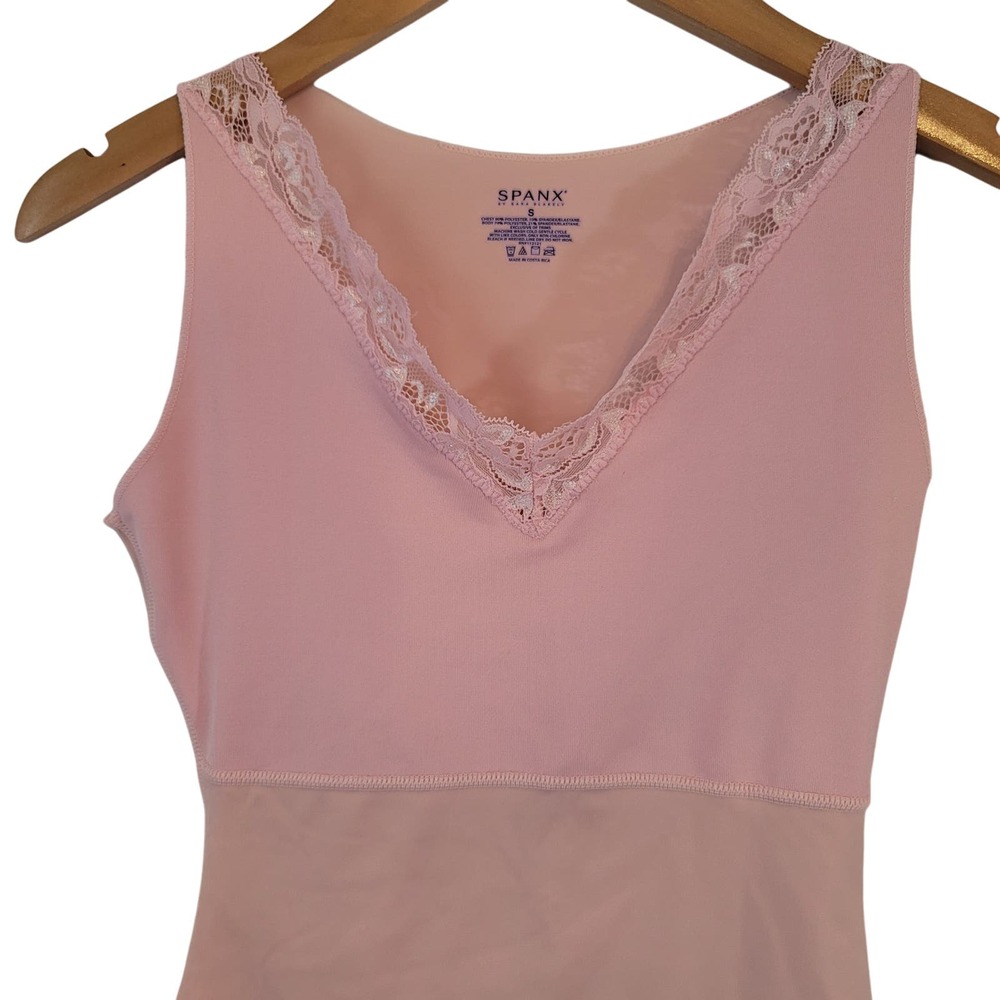 Spanx- pink lace top- size small